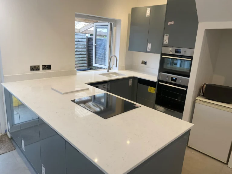 White Quartz Kitchen Worktops in London — project image 2