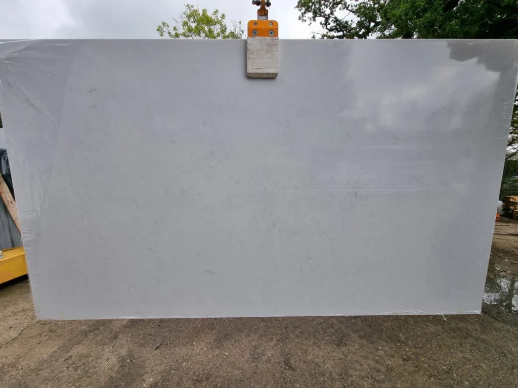 Bianco Carrara – Orient Quartz Stone