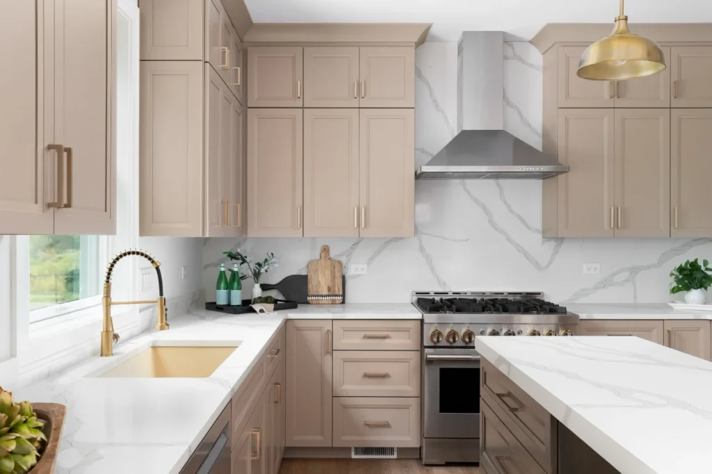 Light kitchen with quartz worktops and matching splashback